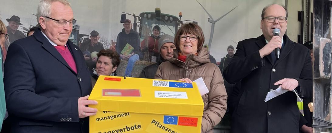 Hinz, Backhaus und Mayer bekommen EU-Agrar- und Umweltpakete zurück
