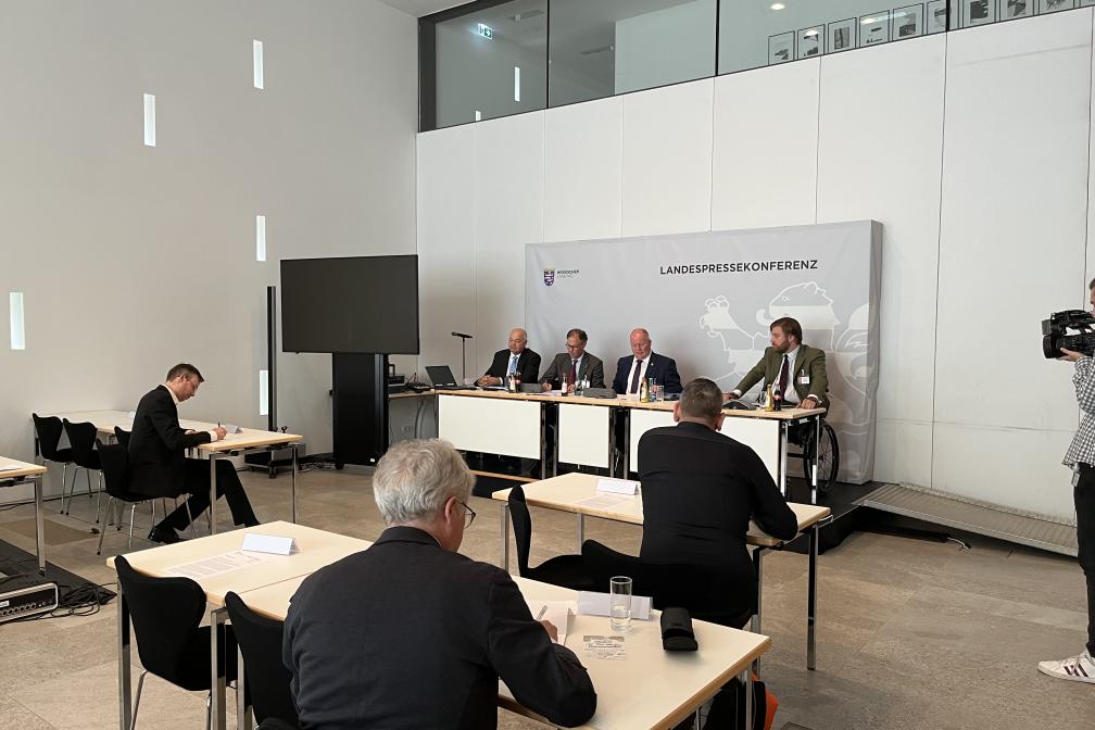 Landespressekonferenz 26.04.2023