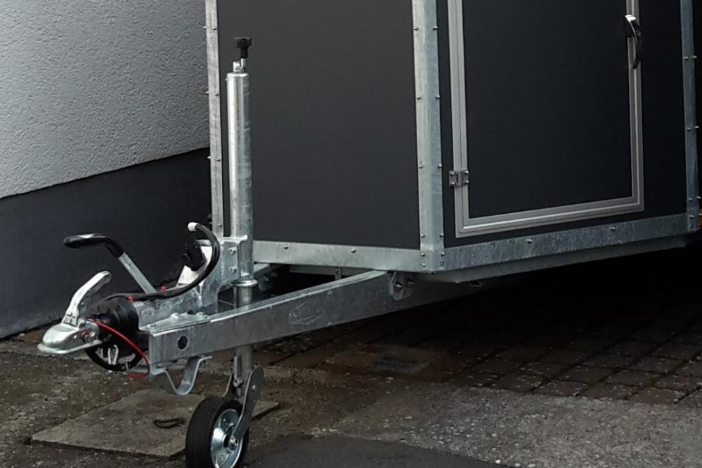 Pferdeanhänger, Transport