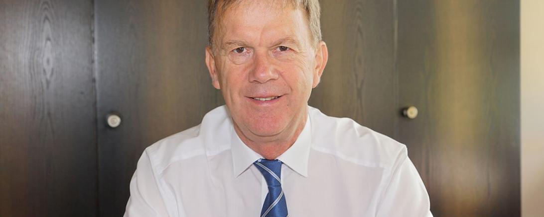 Genereasekretär Peter Voss-Fels